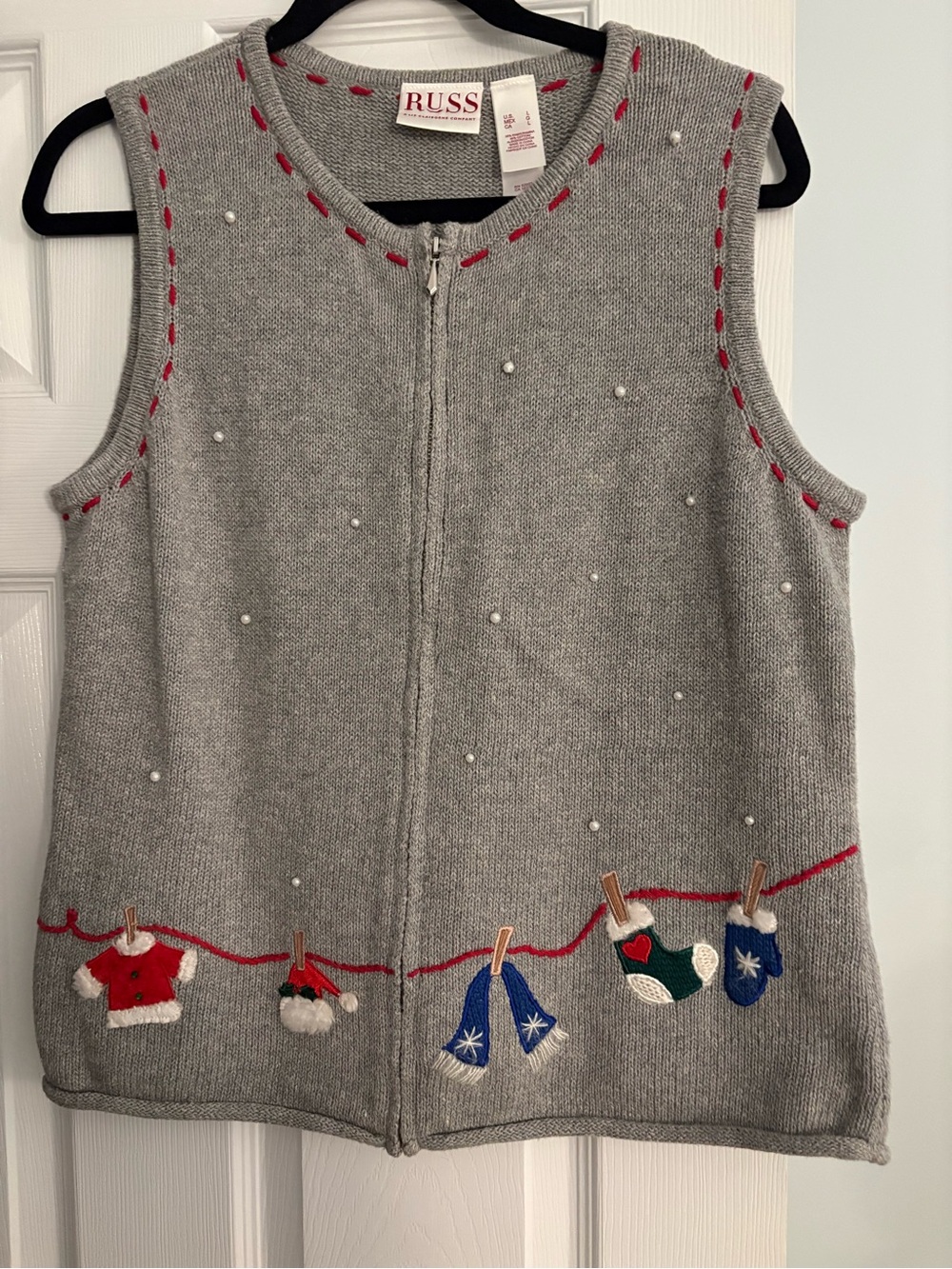 Russ Vintage 1990s Knit Holiday Vest Clothesline Christmas Size Large